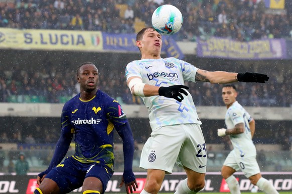 Inter Milan's Nicolo Barella in action during the Serie A soccer match between Hellas Verona and Inter in Verona, Italy, Sunday Nov. 2, 2025. (Paola Garbuio/LaPresse via AP)
Italy Soccer Serie A