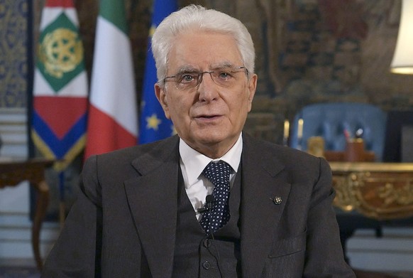 epa08327302 Italian President, Sergio Mattarella, during the speech to the Nation about the COVID-19 Coronavirus emergency, at the Quirinale Palace in Rome, Italy, 27 March 2020. EPA/QUIRINALE PALACE  ...