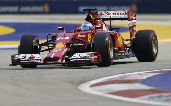 Alonso ist in beiden Trainings der Schnellste.