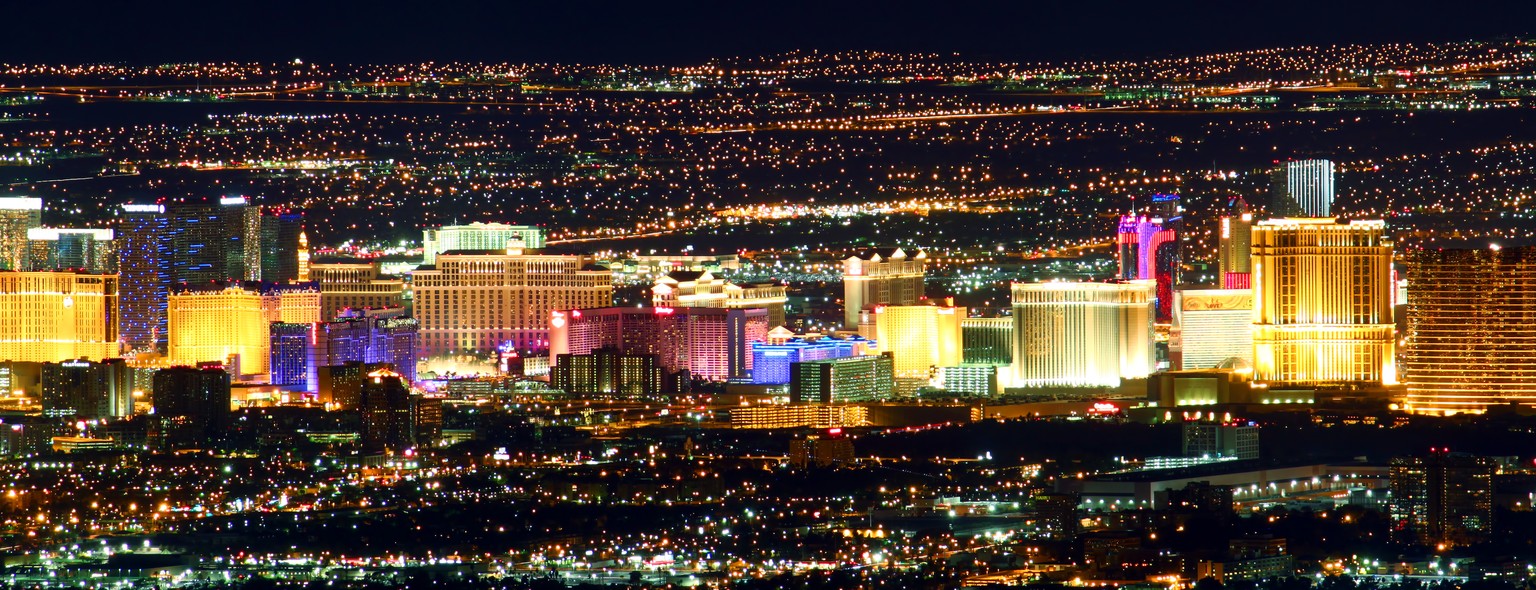 Der Las Vegas Boulevard ist das Zentrum des Lichtermeers in der Wüste Nevadas.