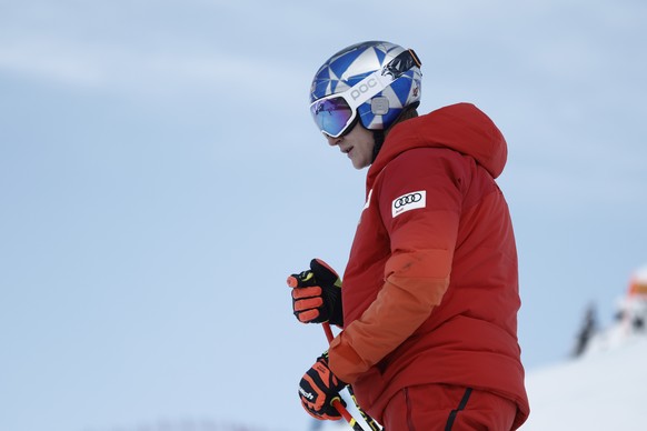 Switzerland&#039;s Marco Odermatt concentrates ahead of an alpine ski, men&#039;s World Cup downhill training, in Wengen, Switzerland, Wednesday, Jan. 10, 2024. (AP Photo/Gabriele Facciotti)