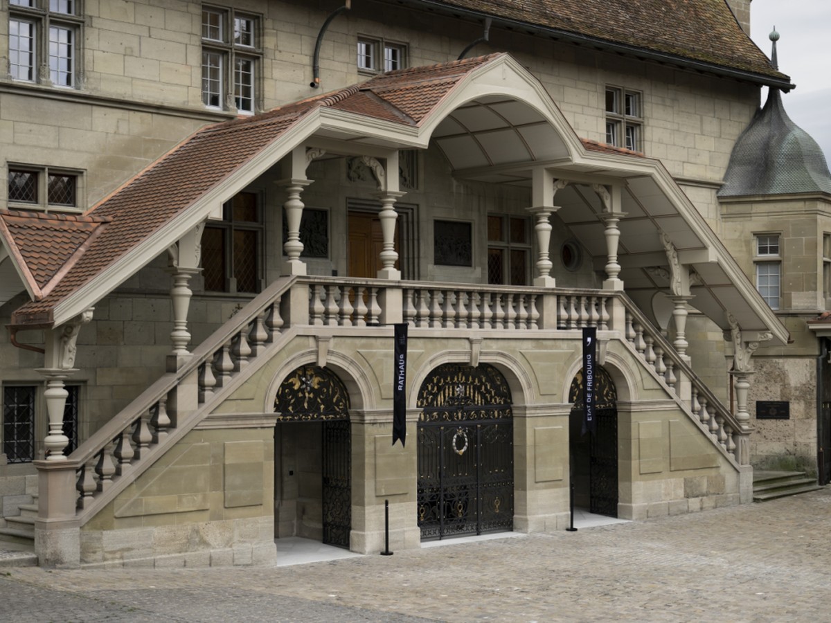Le Conseil d'Etat fribourgeois se r�jouit du respect de l'enveloppe financi�re d�di�e � la transformation de l�H�tel cantonal, avec m�me un solde de 1,8 million en faveur de l�Etat (archives ...