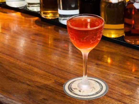 Psycho Killer cocktail trinken drinks alkohol https://www.luxurylifestylemag.co.uk/wp-content/uploads/2017/09/psycho.jpg