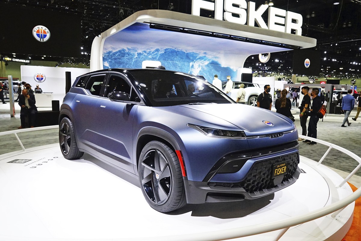 This photo shows Fisker, the Ocean, a compact electric SUV with a Fisker-estimated range of up to 350 miles. ( Edmunds via AP)