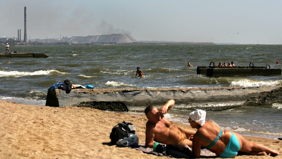 Dangerously high radioactivity measured in Mariupol Signa Prime should repay the 200 million bond due today