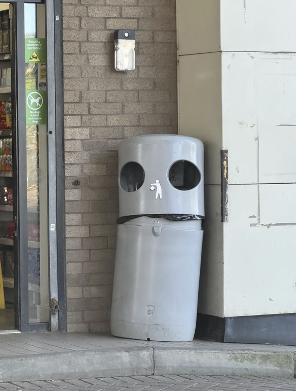 Du ... du siehst es doch auch, oder? Eine neue Folge von: Creepy Pareidolie aka: Dinge mit Gesicht