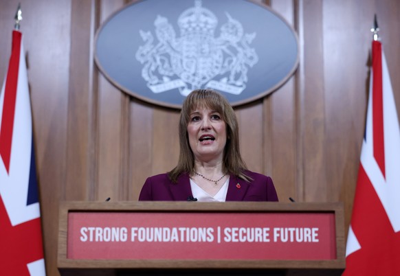 epa12501837 British Chancellor of the Exchequer Rachel Reeves delivers a pre-budget speech at Downing Street in London, Britain, 04 November 2025. Reeves is scheduled to present her Autumn Budget to p ...