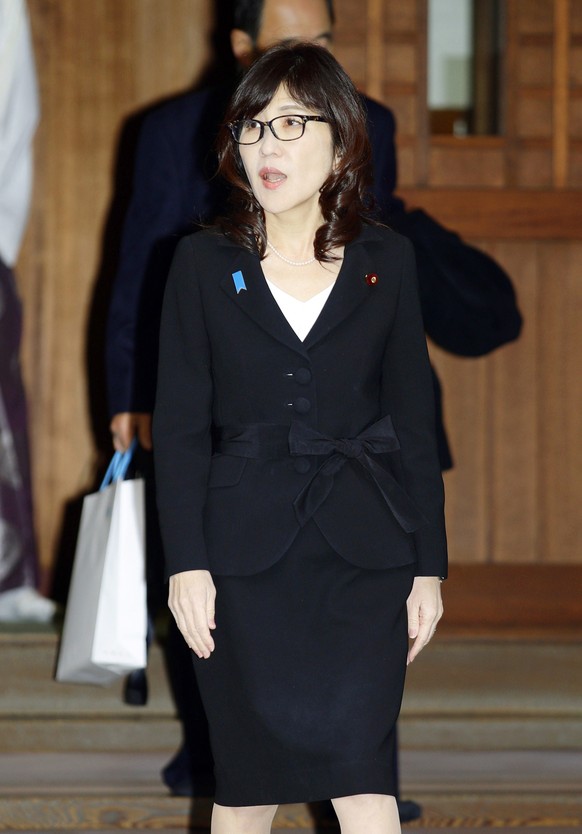 Japan&#039;s Defense Minister Tomomi Inada visits Yasukuni Shrine, which honors Japanese war dead, in Tokyo Thursday, Dec. 29, 2016. (Yosuke Mizuno/Kyodo News via AP)