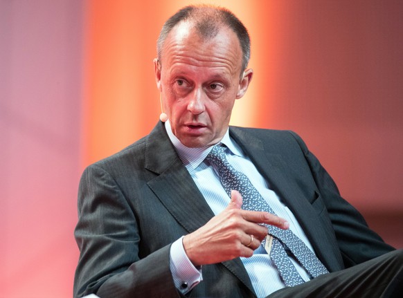 epa07128789 (FILE) - Friedrich Merz, Chairman of BlackRock Germany, speaks at the &#039;Man meets Technology&#039; Banking Summit in Frankfurt Main, Germany, 07 September 2017 (reissued 29 October 201 ...