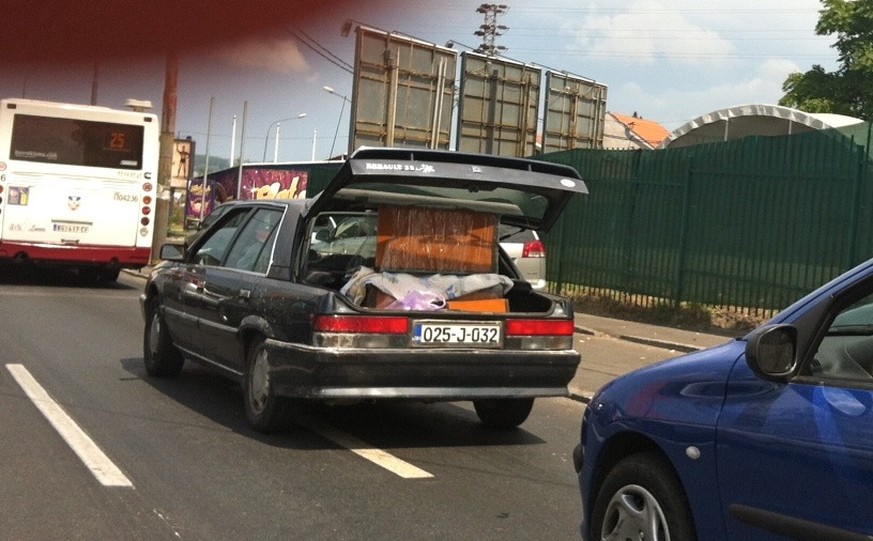 Normale Verhältnisse auf den Strassen von Belgrad/Serbien.