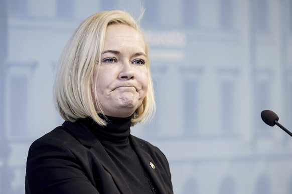 Finland&#039;s Interior Minister Mari Rantanen attends a press conference in Helsinki, Finland, Thursday, Jan. 11, 2024 on the situation of the eastern border stations of Finland. Finland will continu ...