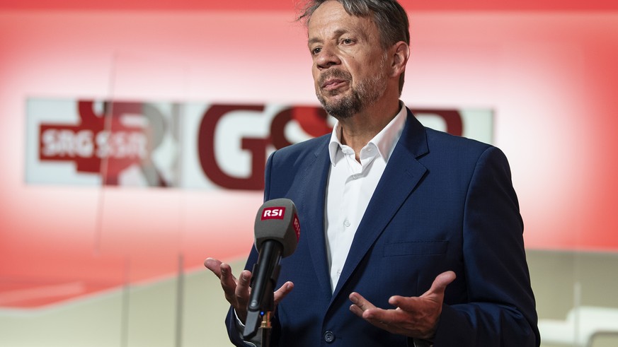 Gilles Marchand, Generaldirektor SRG spricht an einer Medienkonferenz, am Freitag, 16. April 2021, in Bern. Die Leitung der SRG nimmt Stellung zu Belaestigungsvorwuerfen vom November 2020. (KEYSTONE/P ...