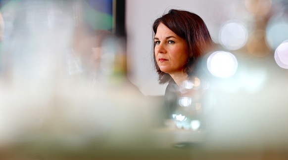 epa10743250 German Foreign Minister Annalena Baerbock attends the weekly cabinet meeting of the German government at the Chancellery in Berlin, Germany, 13 July 2023. EPA/HANNIBAL HANSCHKE
