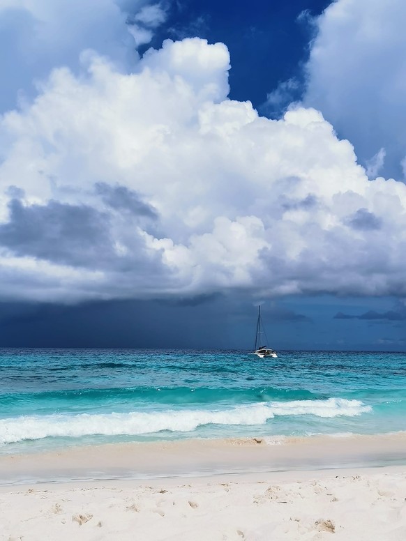 Der Strand von La Digue.