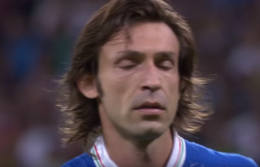 Pirlo vor seinem Elfmeter gegen England.