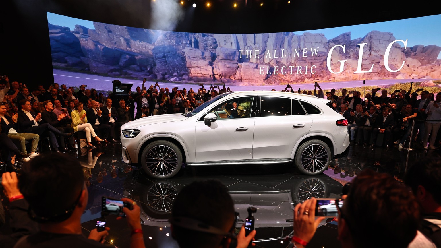 epa12360519 Mercedes world premiere of the GLC in Munich, Germany, 07 September 2025. The International Motor Show Germany IAA Mobility 2025 takes place in Munich from 09 to 14 September 2025, featuri ...