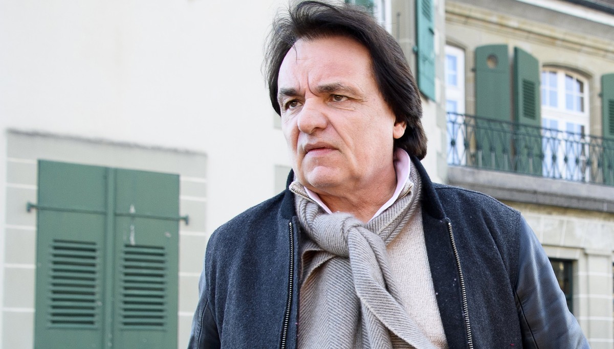 epa06521698 Swiss Super League soccer club FC Sion President Christian Constantin leaves after a hearing at the international Court of Arbitration for Sport (CAS) in Lausanne, Switzerland, 13 February ...