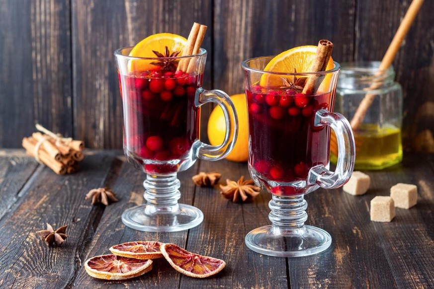 cranberry mulled wine glühwein trinken alkohol winter weihnachten