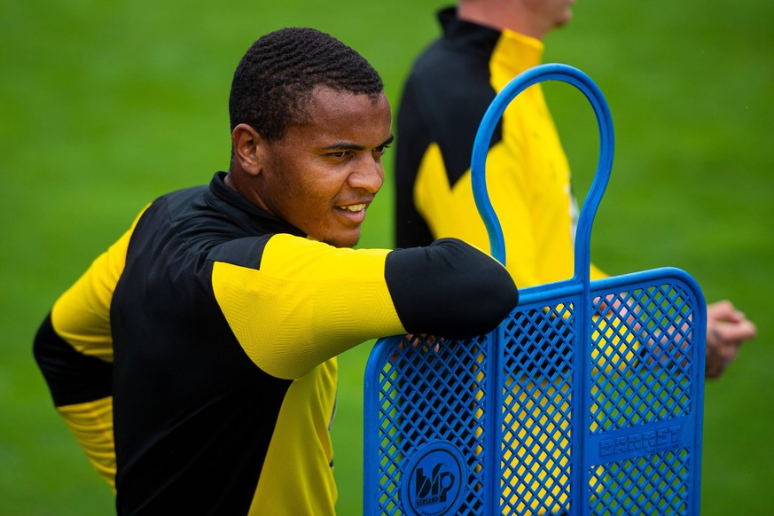 Fu�ball: Saison 2020/2021, Trainingslager von Borussia Dortmund am 14.08.2020 in Bad Ragaz Schweiz. Manuel Akanji *** Football Season 2020 2021, training camp of Borussia Dortmund on 14 08 2020 in Bad ...