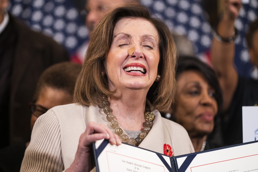 epa08078164 US Speaker of the House Nancy Pelosi speaks at an event on funding for the nation&#039;s historically black colleges and universities shortly after the House passed a 1.7 trillion US dolla ...