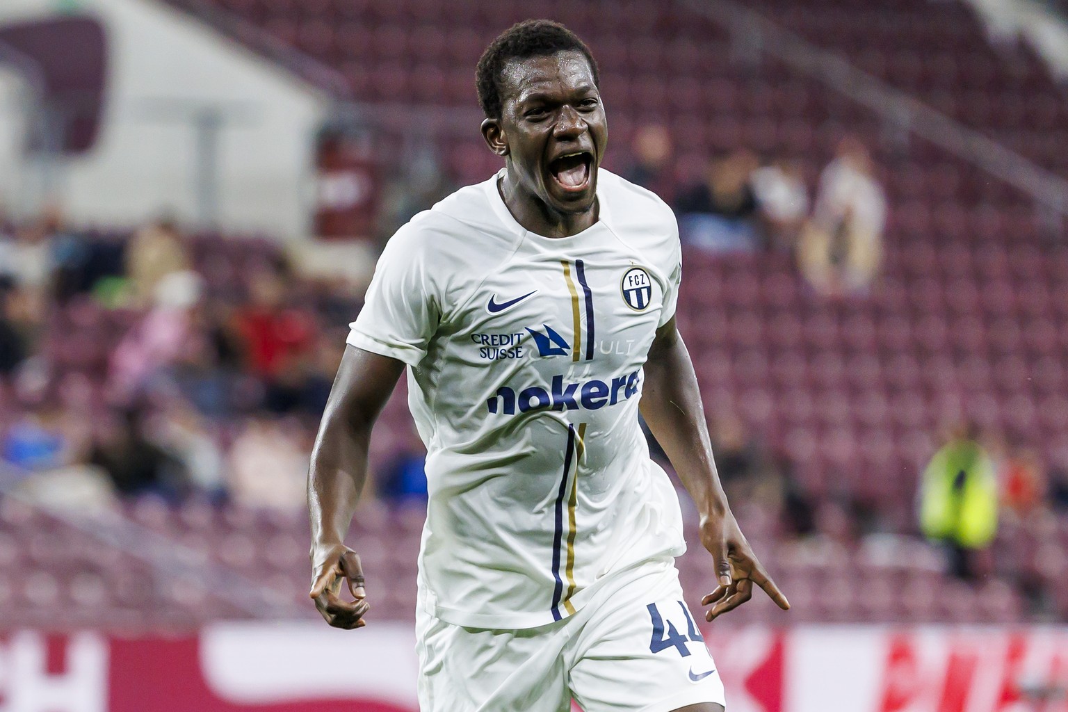 Amadou Dante (FCZ) celebrates his goal, during the Super League soccer match of Swiss Championship between Servette, SFC, and Zurich, FCZ, at Stade De Geneve, in Geneva, Switzerland, Saturday, April 6 ...