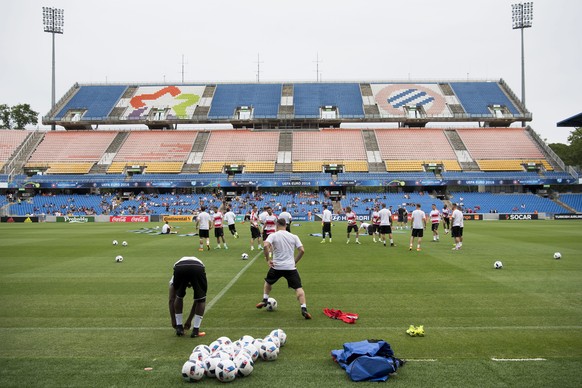 Die Schweizer im Stade de la Mosson von Montpellier.