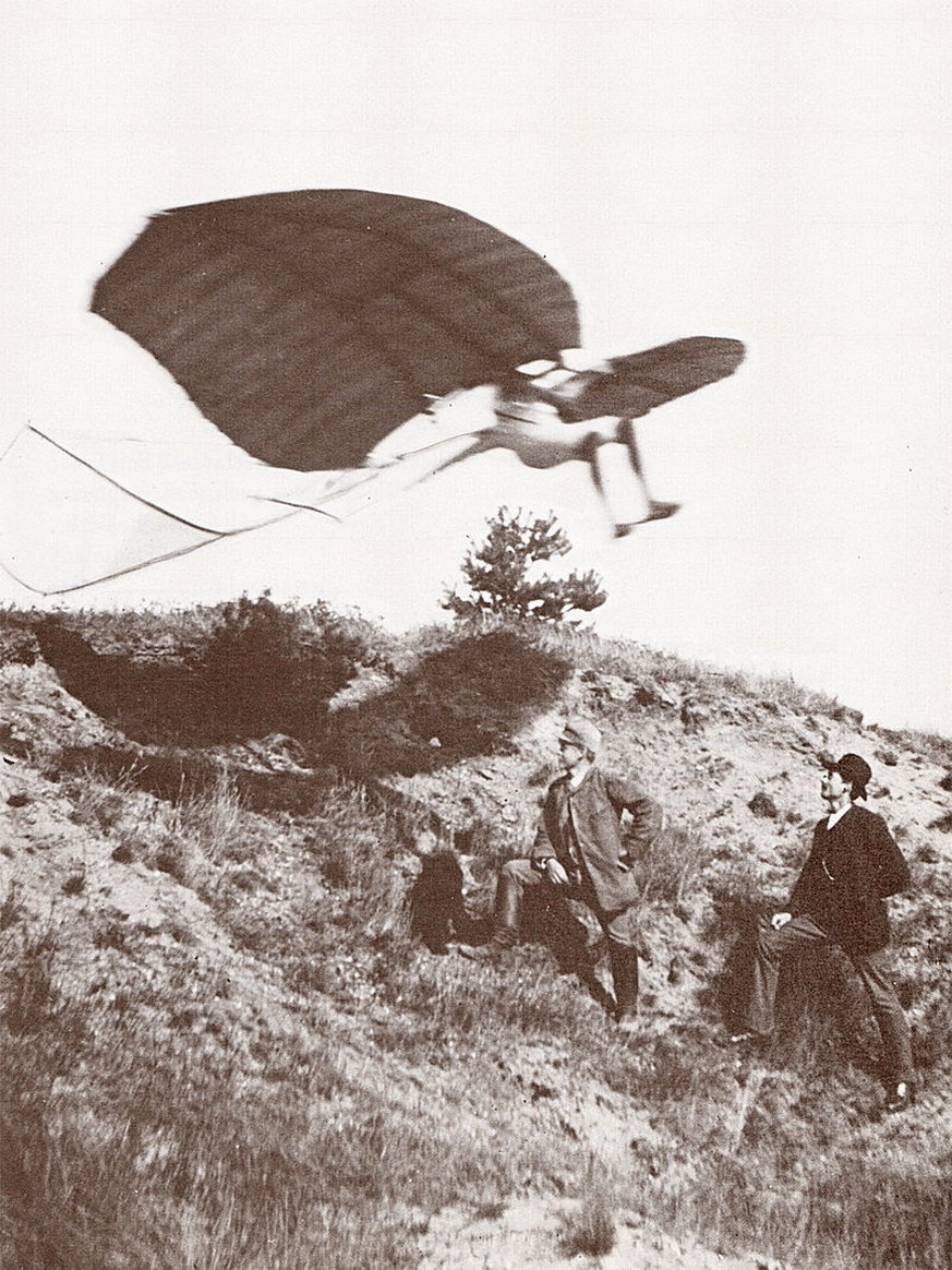 Versuchsflug von Otto Lilienthal, Sandgrube am Spitzen Berg zwischen Derwitz und Krielow, 1891