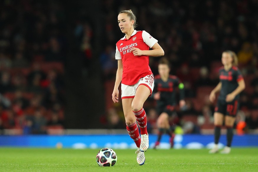 March 29, 2023, Islington, London, England: 29th March 2023 Emirates Stadium, London, England Womens Champions League Quarter Final Football, Arsenal versus Bayern Munich Lia Walti of Arsenal Islingto ...