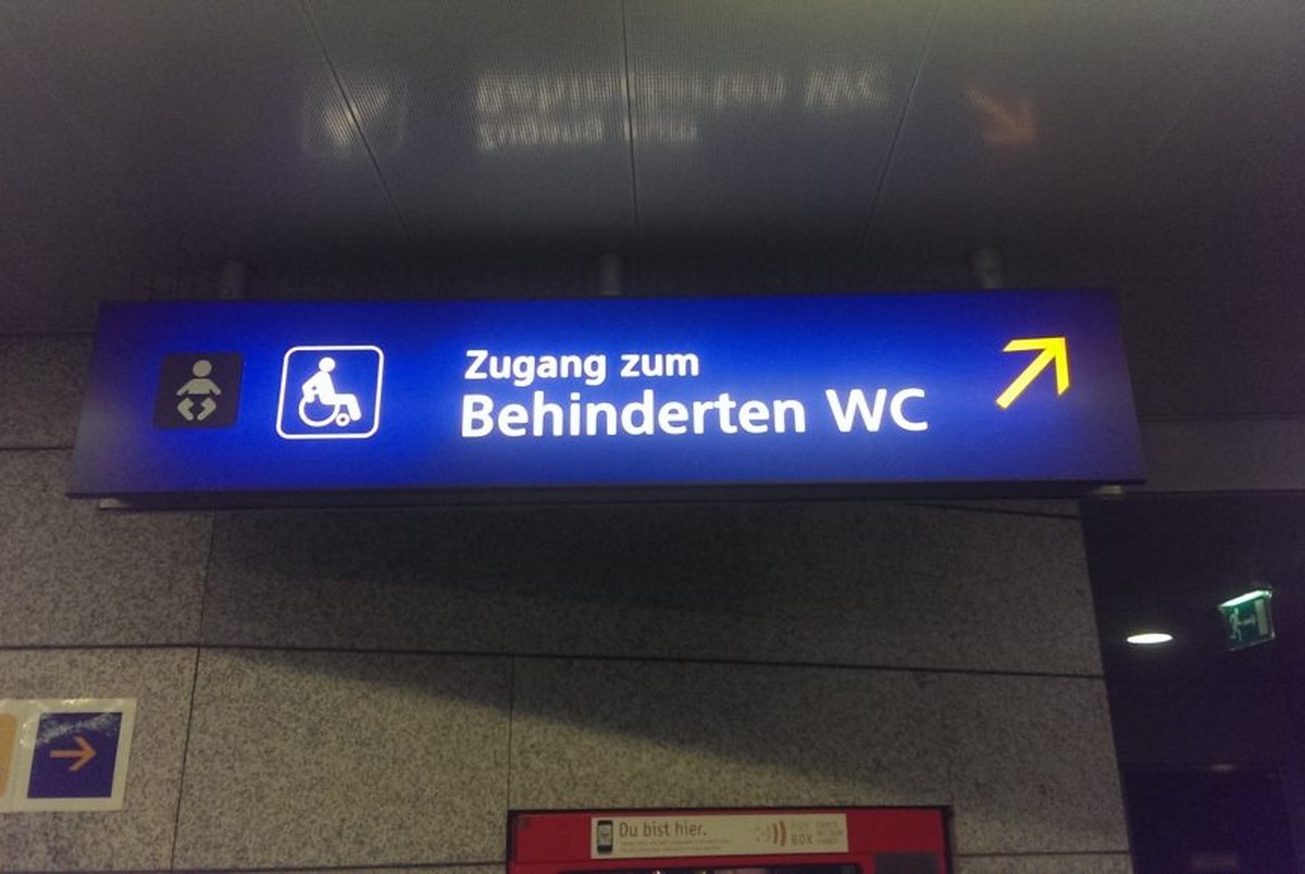 Ist dieses WC wirklich behindert?