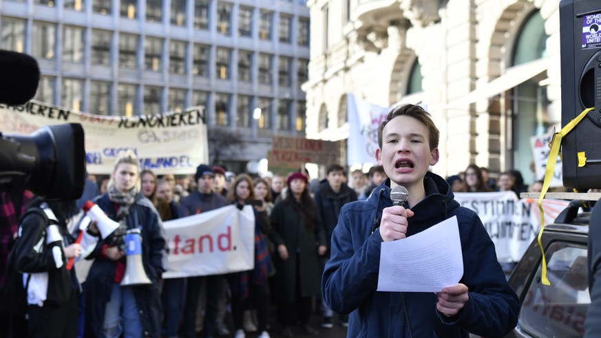 Der-Schweizer-Klimastreik-steht-am-Kipppunkt-und-mit-ihm-sein-bekanntestes-Gesicht