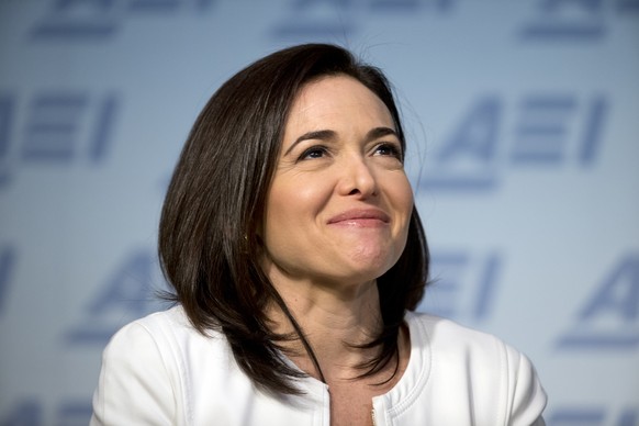 File-This June 22, 2016, file photo shows Facebook Chief Operating Officer Sheryl Sandberg speaking at the American Enterprise Institute in Washington. Sandberg and Twitter CEO Jack Dorsey won&#039;t  ...