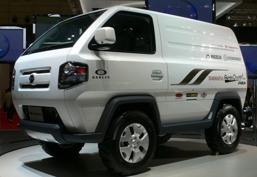 daihatsu mud master kei car japan https://commons.wikimedia.org/wiki/File:2007_Daihatsu_Mud-Master-C_01.jpg