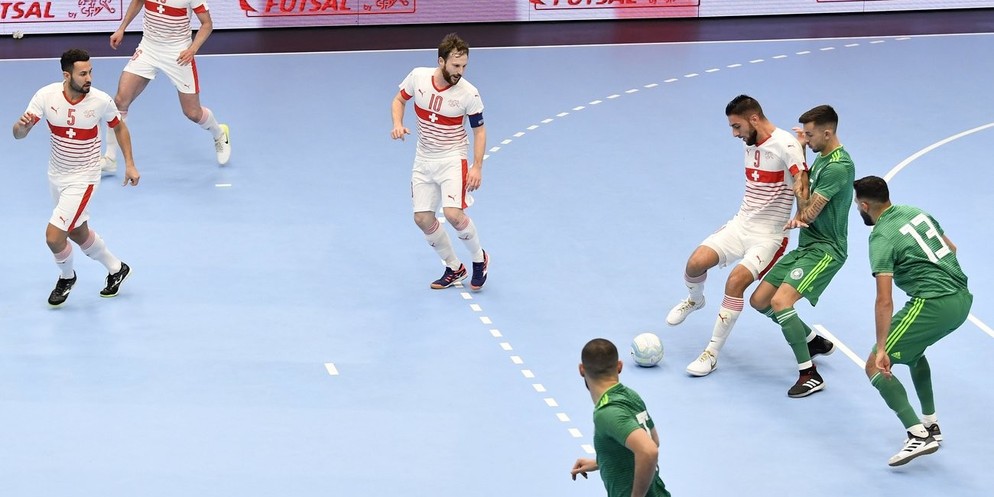 Vom 9. bis 14. April findet in der Mobiliar Arena in Gümligen das Qualifikationsturnier für die Futsal-EM 2026 statt. Die Nati muss einen der ersten beiden Plätze belegen, um es in die Hauptqualifikat ...