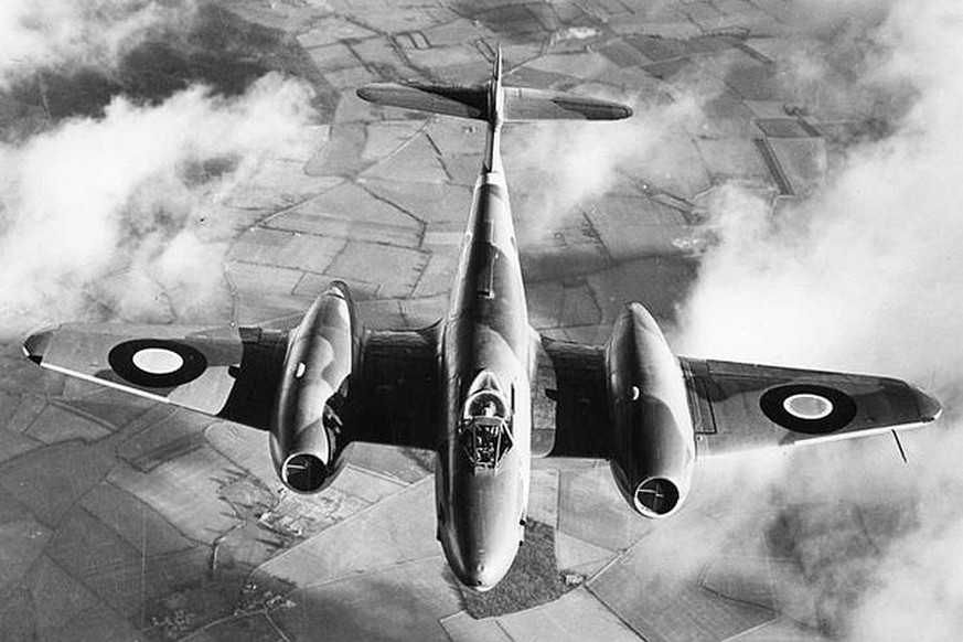 gloster meteor jagdflugzeug royal air force zweiter weltkrieg