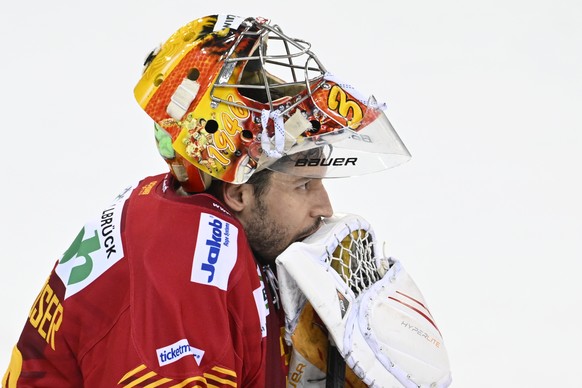 Tigers Goalie Luca Boltshauser, geschlagen nach dem Qualifikations-Spiel der National League, zwischen den SCL Tigers und dem EHC Kloten, am Samstag 25. Februar 2023, im Ilfisstadion in Langnau. (KEYS ...