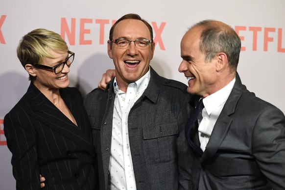 Robin Wright, from left, Kevin Spacey and Michael Kelly arrive at the Q&amp;A Screening of &quot;The House Of Cards&quot; at the Samuel Goldwyn Theater on Monday, April 27, 2015, in Beverly Hills, Cal ...