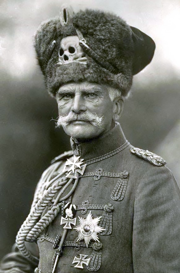 August von Mackensen (1849 - 1945). Deutscher Feldmarschall, 1936.