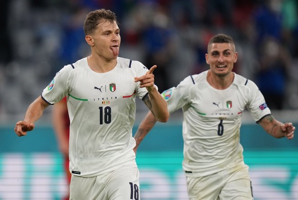 epa09318973 Nicolo Barella of Italy (L) celebrates scoring the 1-0 during the UEFA EURO 2020 quarter final match between Belgium and Italy in Munich, Germany, 02 July 2021. EPA/Matthias Schrader / POO ...