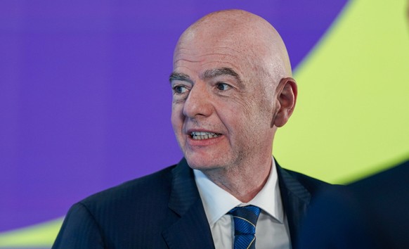 Fussball: Home of FIFA Z�rich, Schweiz: Gianni Infantino FIFA Pr�sident Portraitfoto, Portrait, Einzelaufnahme, Portr�t, Mimik, Gesichtsausdruck, Emotion Z�rich Kanton Z�rich Schweiz *** Soccer: Home  ...