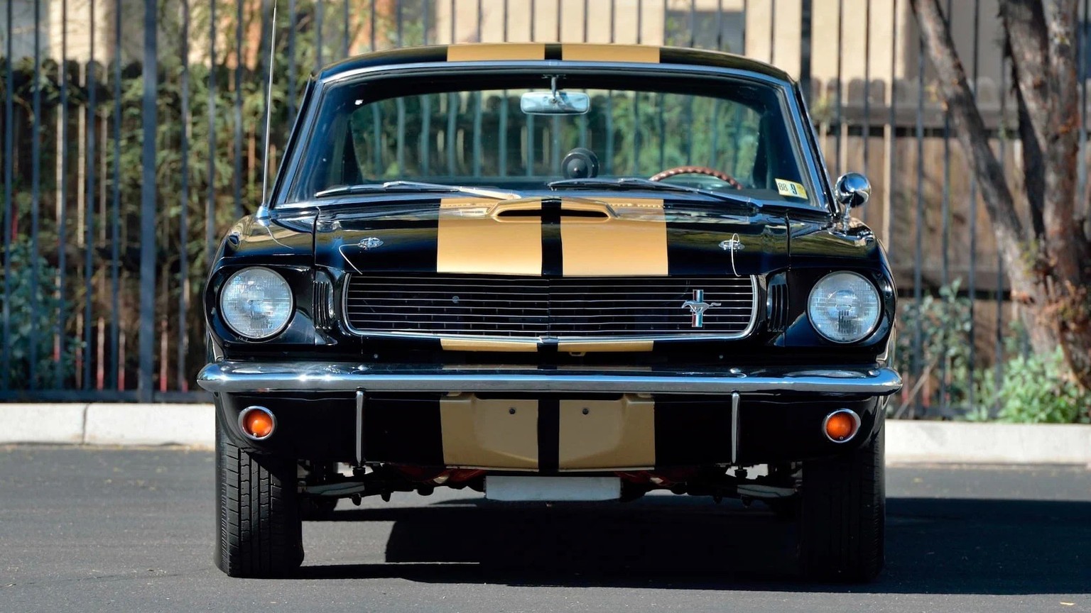 Shelby Mustang GT350H hertz mietauto 1966 auktion auto retro design https://www.mecum.com/