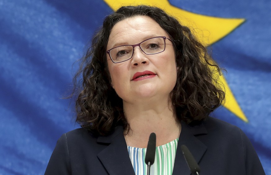 Andrea Nahles, chairwomen of the German Social Democratic Party (SPD), addresses the media during a press conference following a party&#039;s board meeting in Berlin, Germany, Monday, May 27, 2019. Th ...