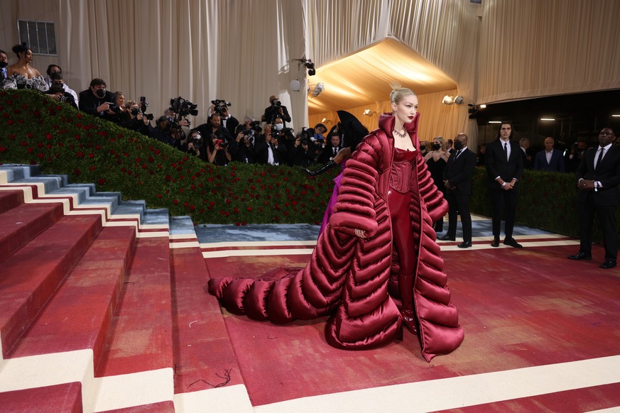 epa09923834 Gigi Hadid on the red carpet for the 2022 Met Gala, the annual benefit for the Metropolitan Museum of Art&#039;s Costume Institute, in New York, New York, USA, 02 May 2022. The event coinc ...