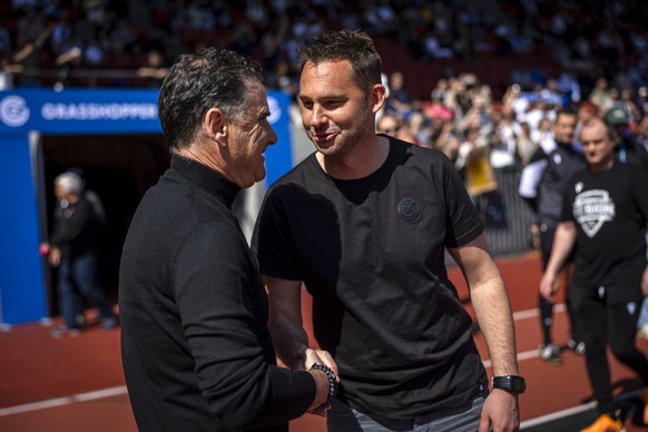 Trainer Didier Tholot (SIO) (links) und Trainer Gernot Messner (GC) (rechts) vor dem Fussball Meisterschaftsspiel der Swiss Super League zwischen dem Grasshopper Club Zuerich, GC, und dem FC Sion, SIO ...