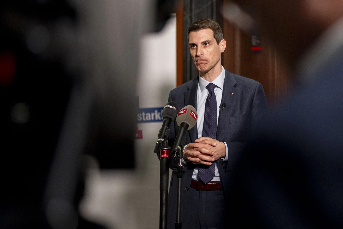 Toujours seul sous les feux de la rampe : Thierry Burkart, président sortant du FDP.
