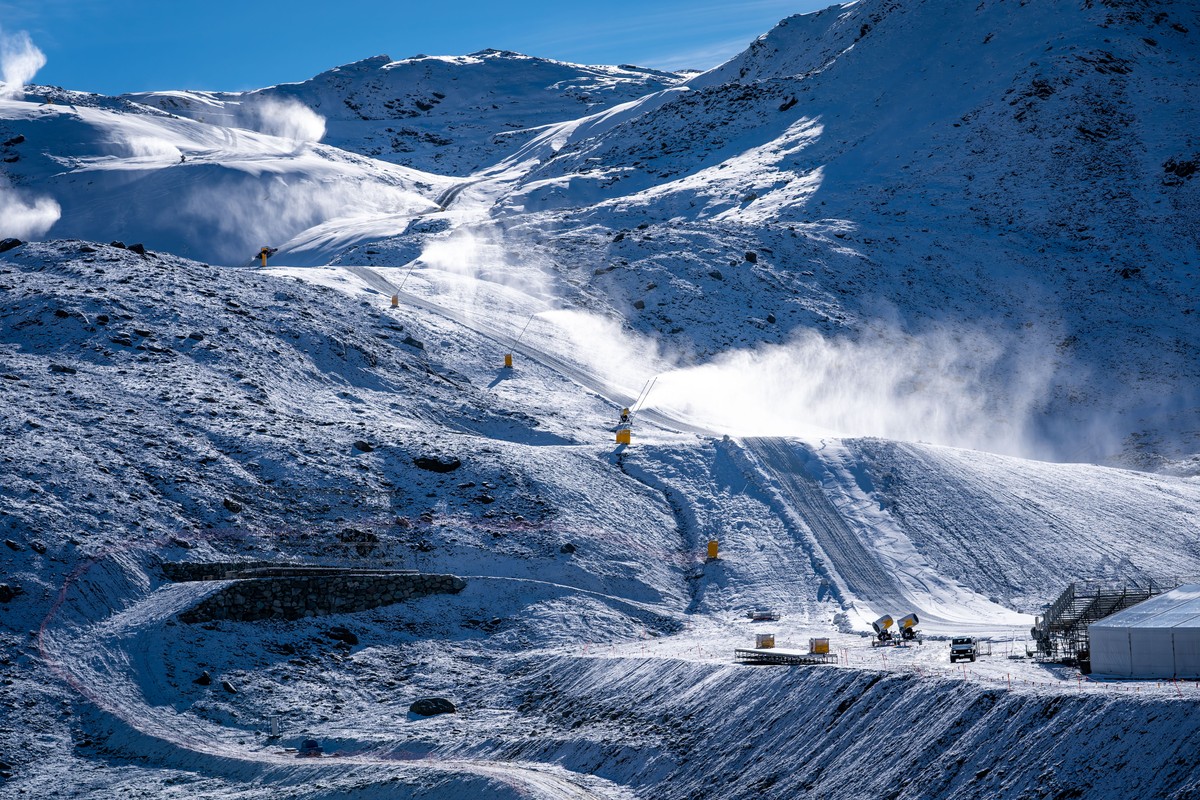 A view of the new four-kilometre ski slope "Gran Becca", ten days ahead of an Alpine ski World Cup women's downhill race, between the alpine ski resort of Zermatt in Switzerland and Cer ...