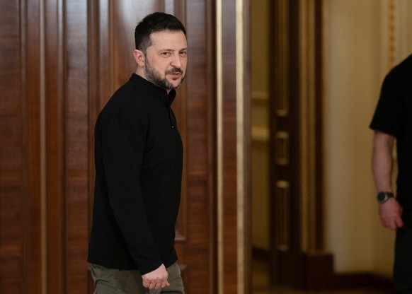 epa11958501 Ukrainian President Volodymyr Zelensky attends a press conference in Kyiv, Ukraine, 12 March 2025. President Zelensky informed journalists about the results of the US-Ukrainian talks in Je ...