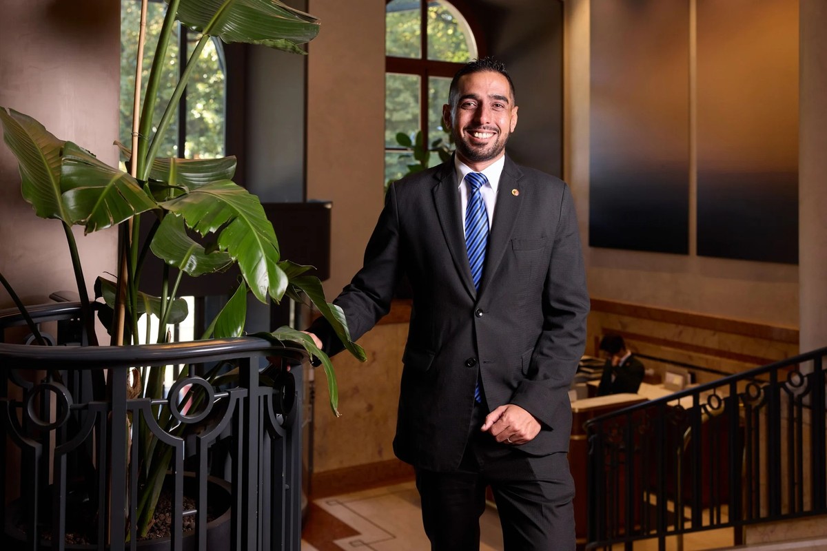 L'hôtel Metropole, avec son directeur Raphaël Wiedemann.