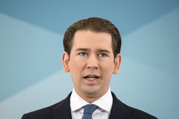 epa09616421 Austrian ex-chancellor Sebastian Kurz speaks during a press conference at the Political Academy of the Austrian People&#039;s Party (OeVP) in Vienna, Austria, 02 December 2021. Kurz announ ...