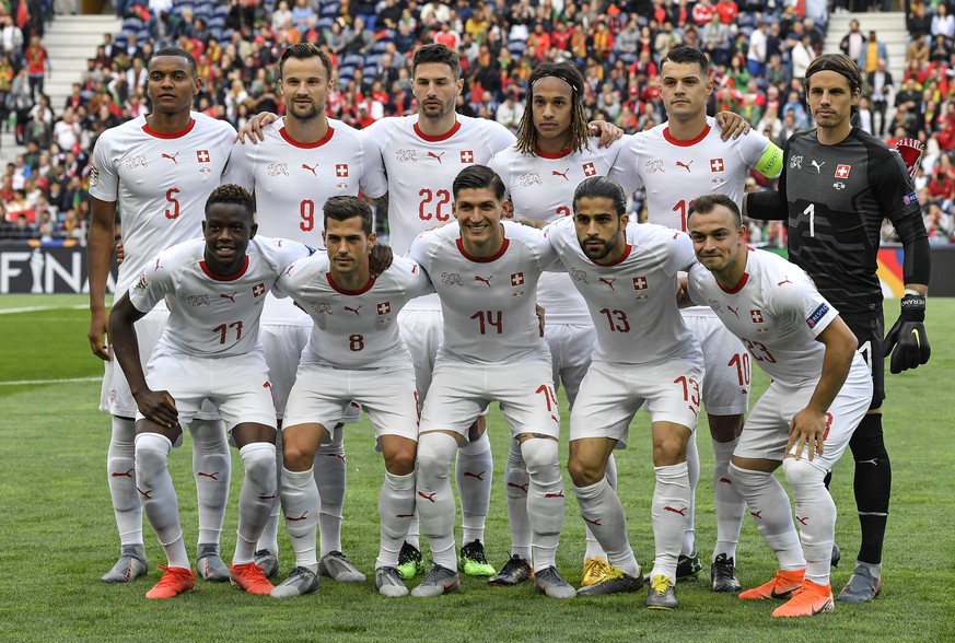 The Swiss team poses for a team photo prior the UEFA Nations League semifinal soccer match between Portugal and Switzerland at the Dragao stadium in Porto, Portugal, Wednesday, June 5, 2019. (AP Photo ...