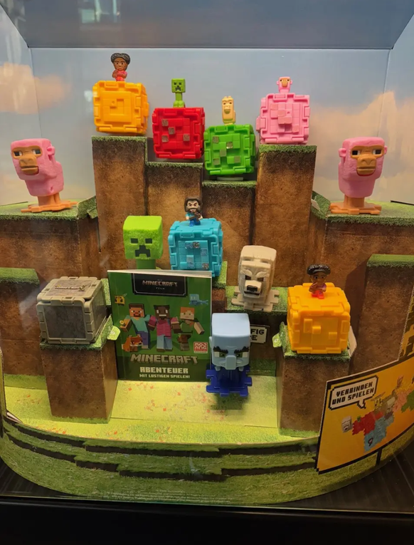 Plastikfiguren feiern im Happy Meal ein Comeback, derzeit mit Figuren aus der Game-Verfilmung Minecraft.